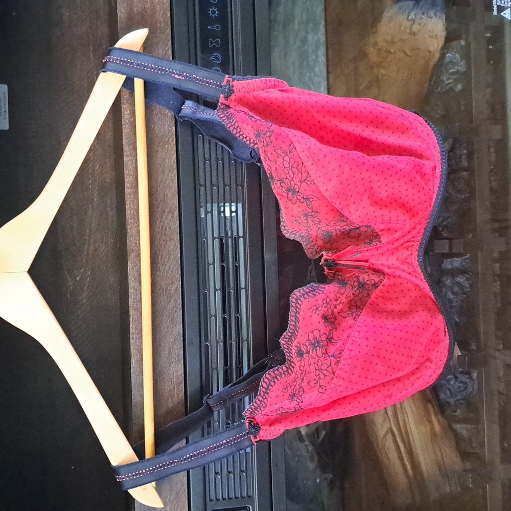 Gorgeous bra 32H